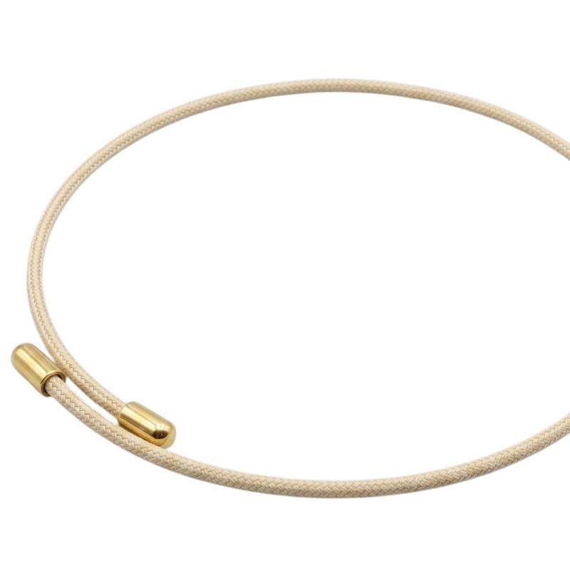 Collana Magnetica "Infinity Loop"  Intramontabile Chiusura Istantanea Regolabile al 100% Multi-look Eleganti Terminali Dorati per Charm Interchangeable
