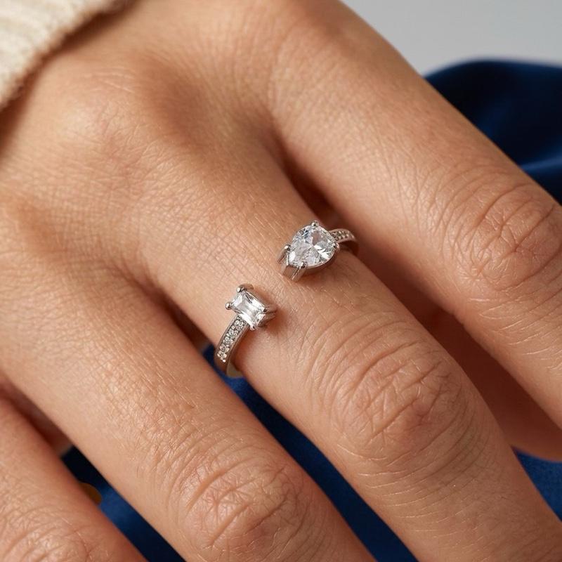 Anello Duo Open Acciaio con Doppio Design Elegante e Moderno per Donna