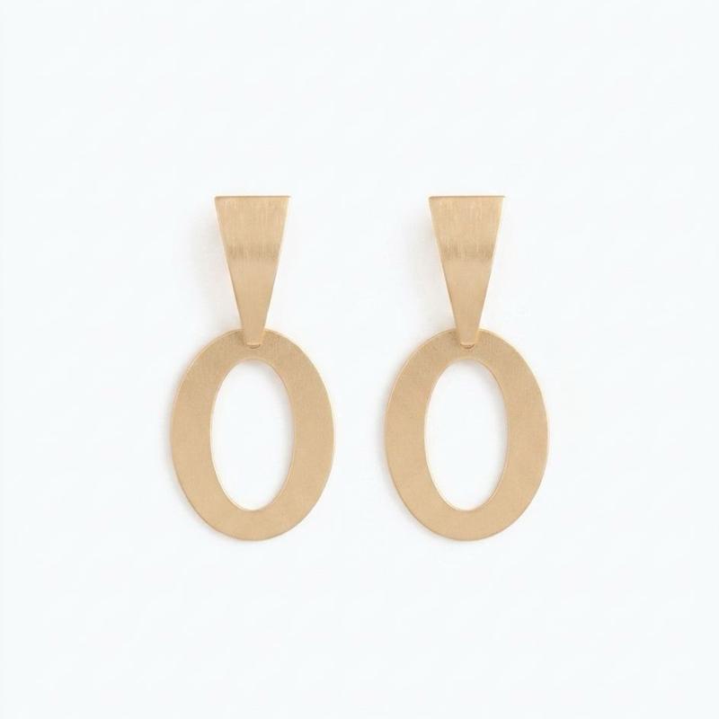 Orecchini Eclipse Collezione Golden in Acciaio con Design Elegante e Moderno per un Look Raffinato