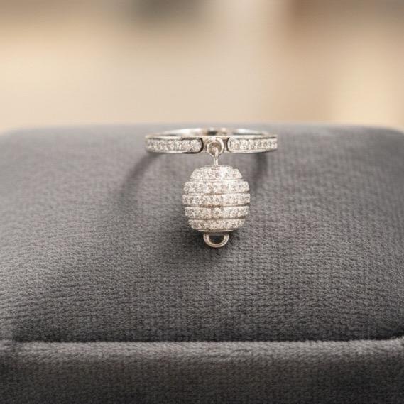 Anello Regolabile Chime & Shine in Acciaio con Zirconi Elegante e Brillante per Donna