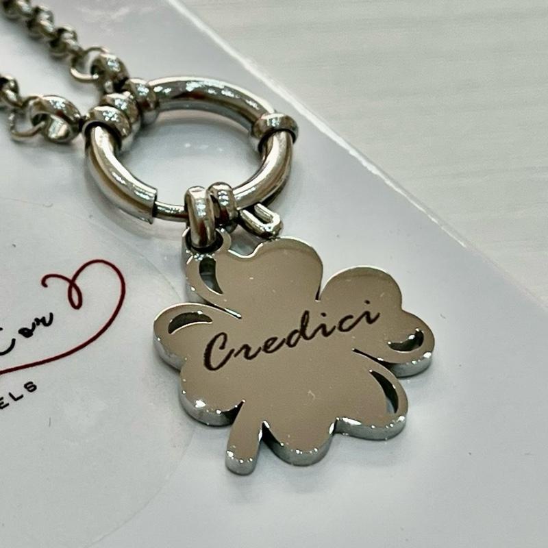 Collana Personalizzata Credici in Acciaio Inox con Ciondolo Quadrifoglio Simbolo di Fiducia e Fortezza Elegante e Versatile per Ogni Stile