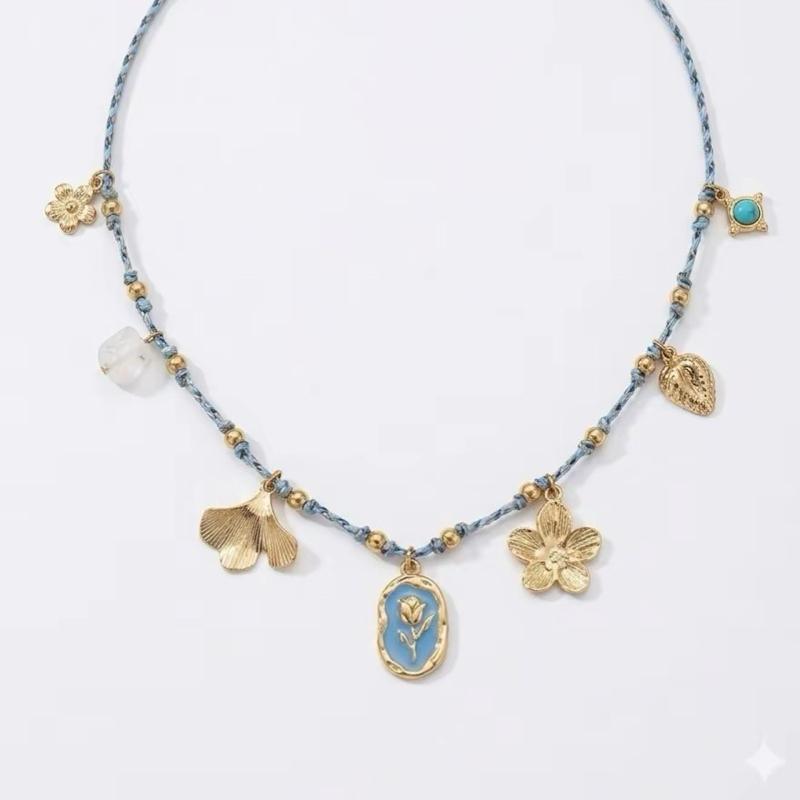 Collana "Aura Floreale" in Acciaio 316L con Cordino Intrecciato e Medaglione Tulipano per un Stile Elegante e Resistente
