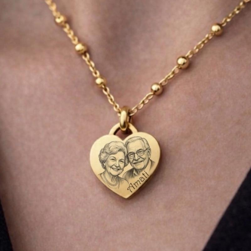 Collana con Targhetta Personalizzata con Foto per Persone e Animali Design Unico e Dettagliato