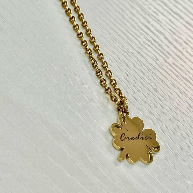 Collana Personalizzata Credici in Acciaio Inox con Ciondolo Quadrifoglio Simbolo di Fiducia e Fortezza Elegante e Versatile per Ogni Stile