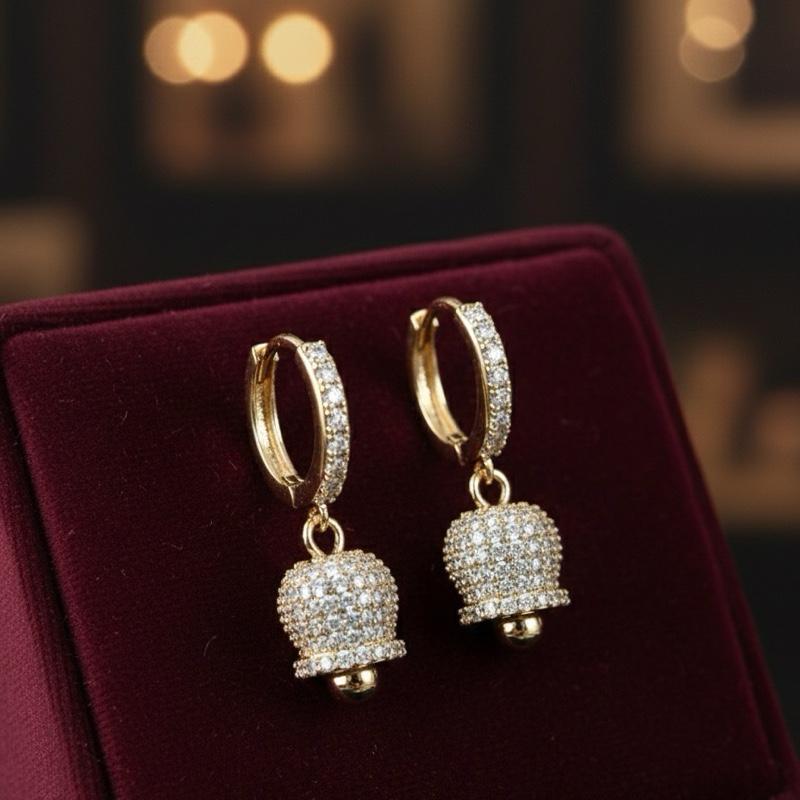 Orecchini Chime & Shine in Acciaio e Zirconi con Design Elegante e Brillante per Occasioni Speciali con Chiusura Scatto a Scomparsa Sicura e Comfortevole