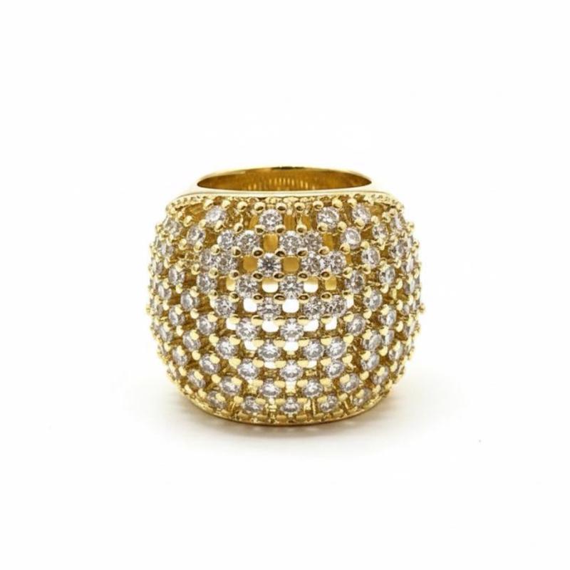 Anello Dome in Acciaio con Pave' di Zirconi Elegante e Brillante per Donna