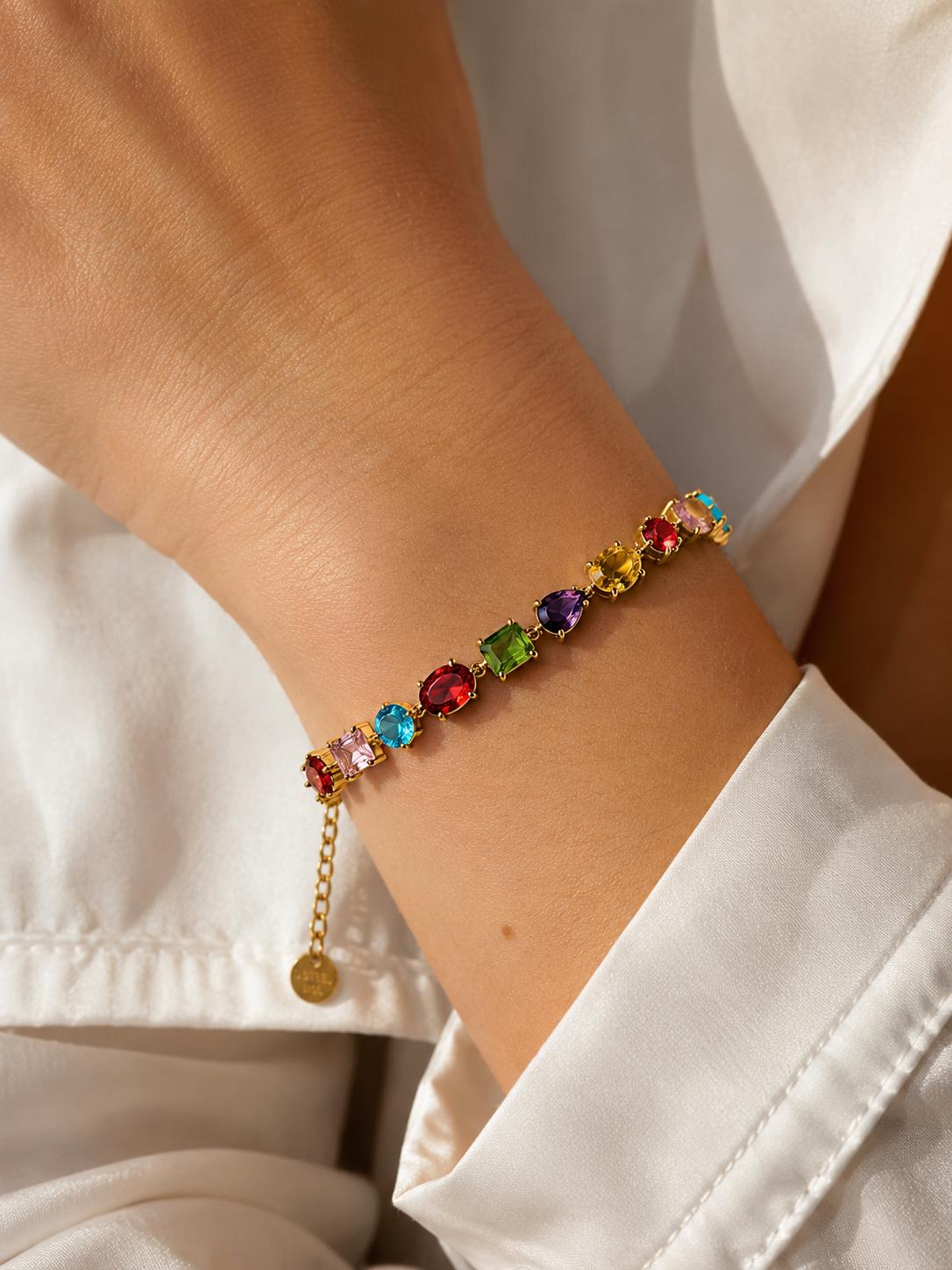 Bracciale Royal in acciaio e Cristalli, elegante e sofisticato