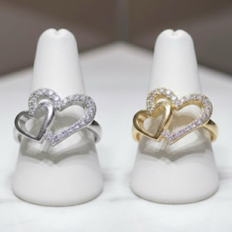 Anello Eros: Il Simbolo del Tuo Legame in Acciaio con Design Cuore Brillante per Donna