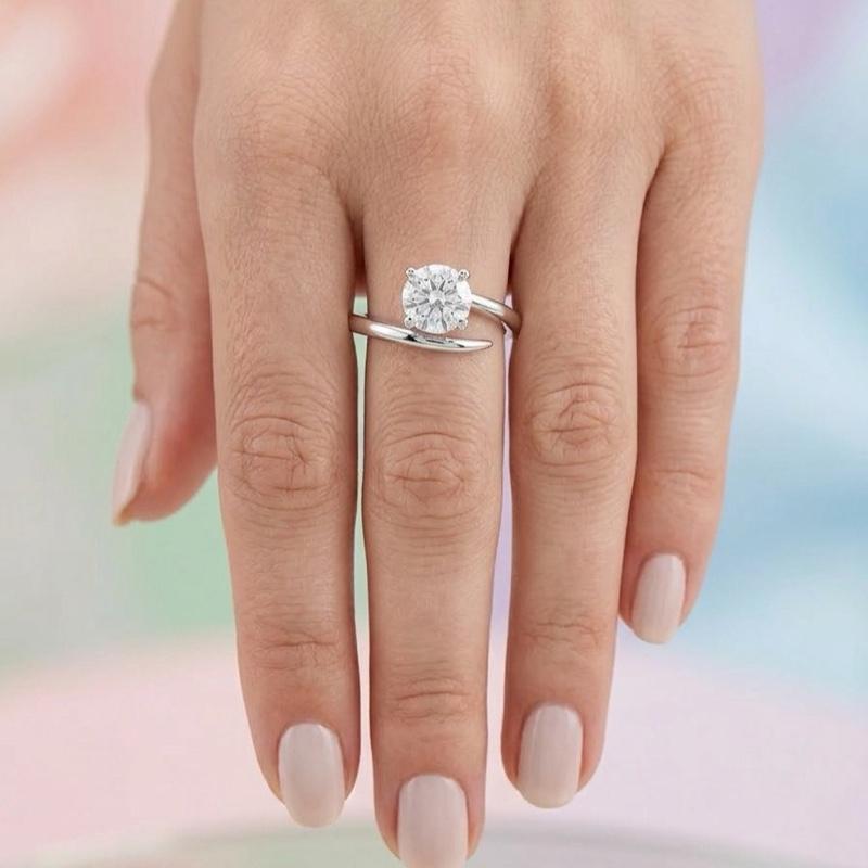 Anello Incanto Argento 925 con Zircone Elegante e Brillante per Occasioni Speciali in Scatola di Lusso
