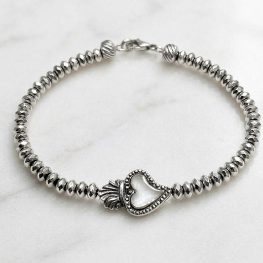 Bracciale TANGO in Acciaio Smerigliato con Perline Eleganza Rustica e Simbolismo del Cuore Sacro Perfetto per Look Unici