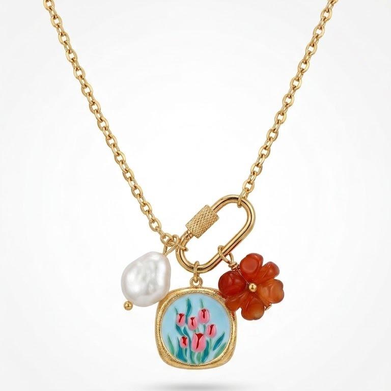 Collana Clori in acciaio con charms gia inclusi per un look di tendenza