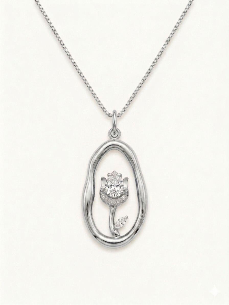 Collana Tulip: L’Eleganza Floreale Racchiusa in un Ovale