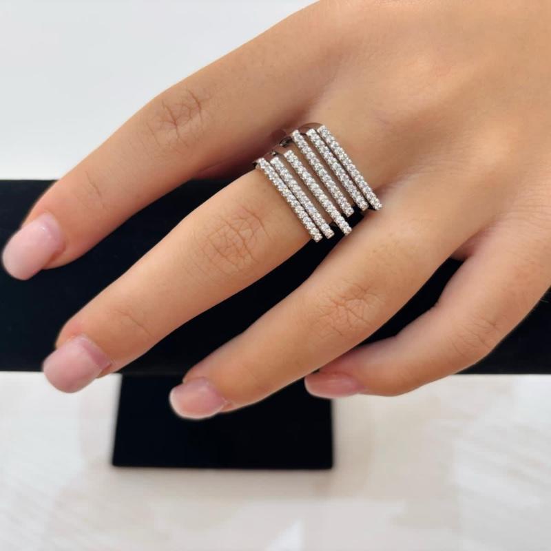 MARA Anello Multifascia Donna Elegante in Acciaio con Zirconi Luminosi Design a Più Fasce Accessorio Raffinato e Moderno per Ogni Look in Metallo