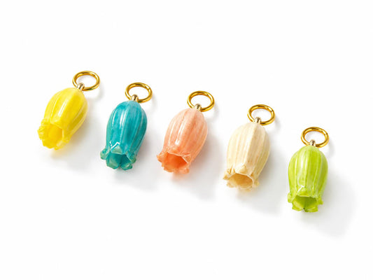 Charm bocciolo di Campanella vero fiore essiccato e resinato con base in acciaio perfetto per collane, orecchini, bracciali